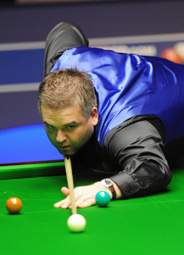 赛场上乘胜 赛场上乘胜