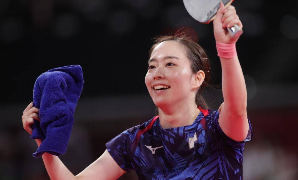 及年轻的年 及年轻的年